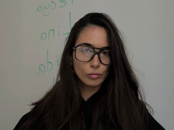 Ева, Head of Kingsley School